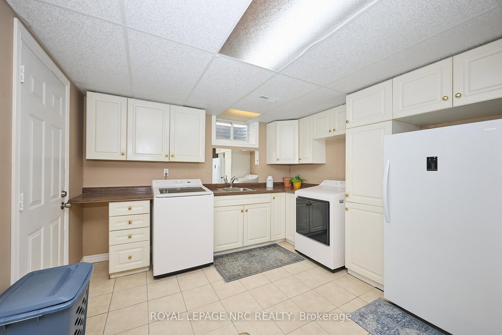 3399 Cardinal Drive - Photo 33