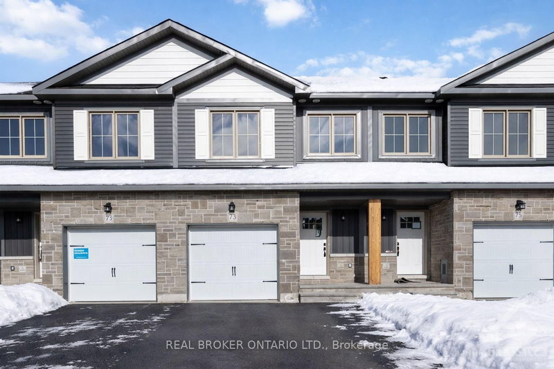 home for lease on 73 Staples Boulevard