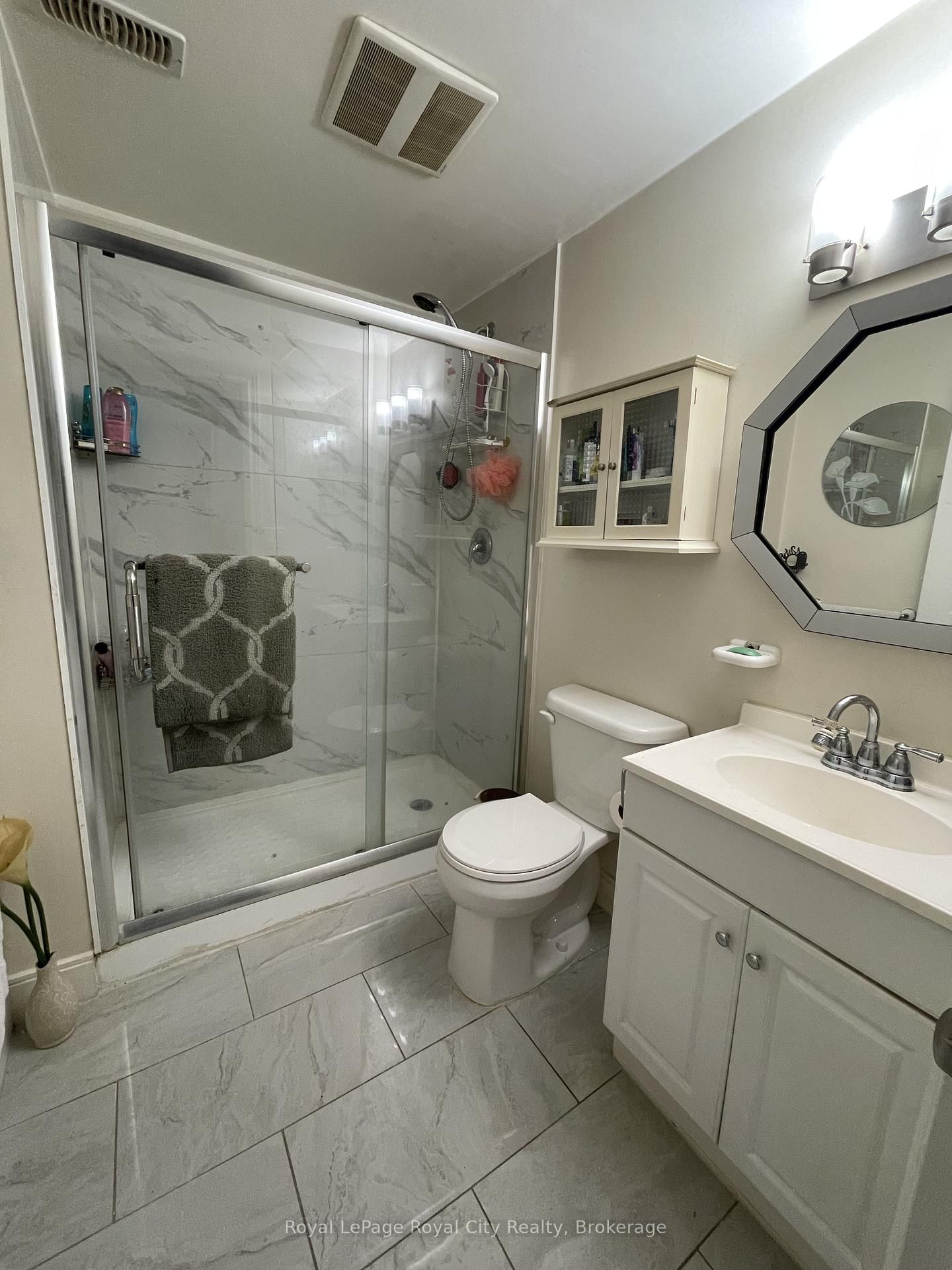 563 Woolwich Street, Unit 1 - Photo 6