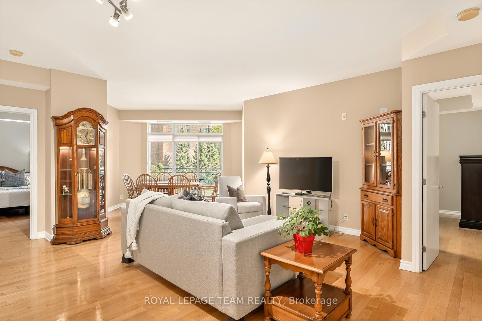 205 Bolton Street, Unit 230 - Photo 10