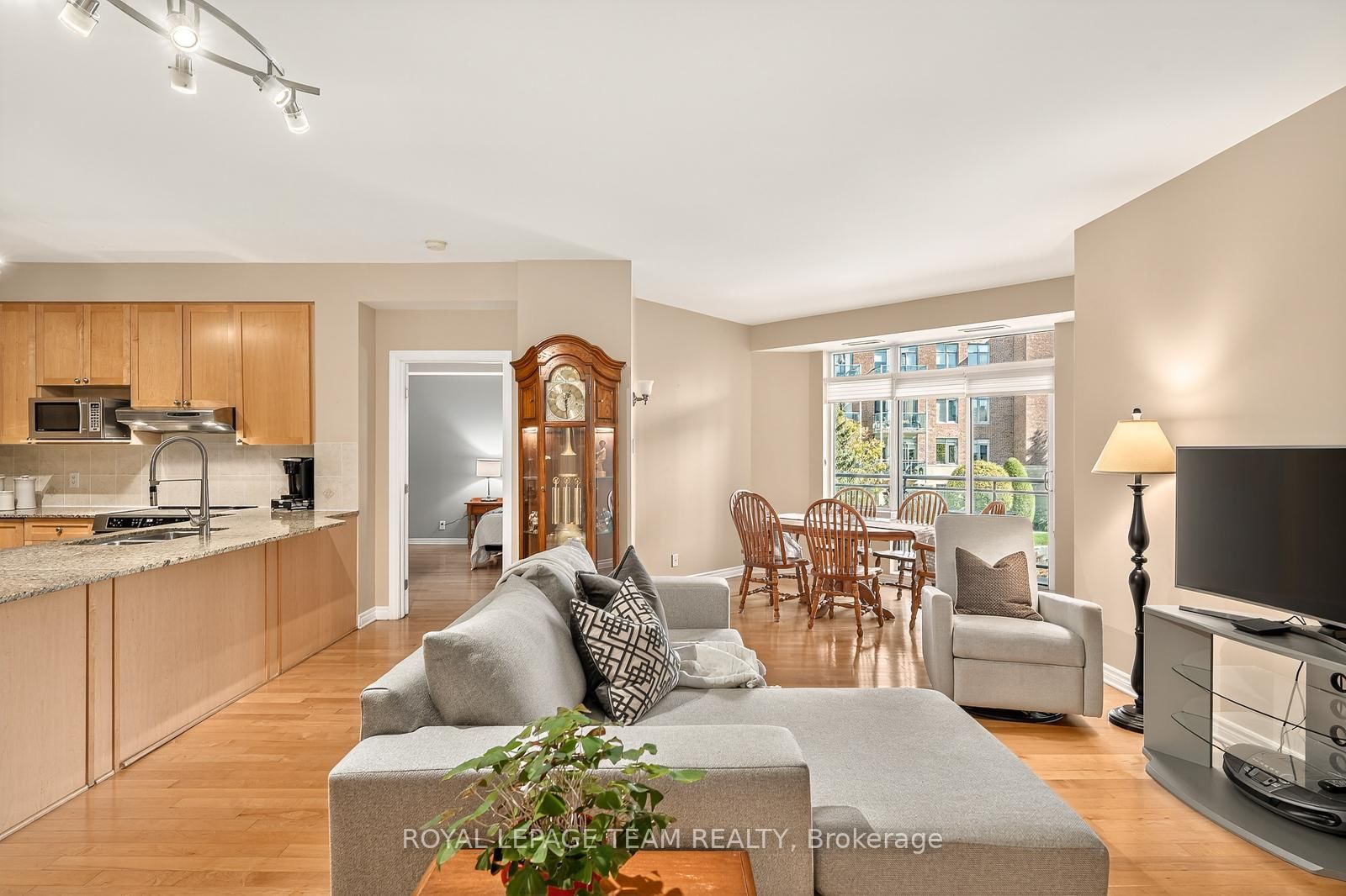 205 Bolton Street, Unit 230 - Photo 12