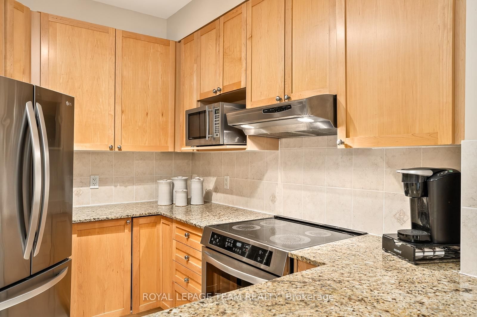 205 Bolton Street, Unit 230 - Photo 5