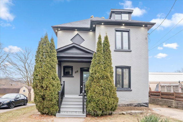 401 Fountain Street S