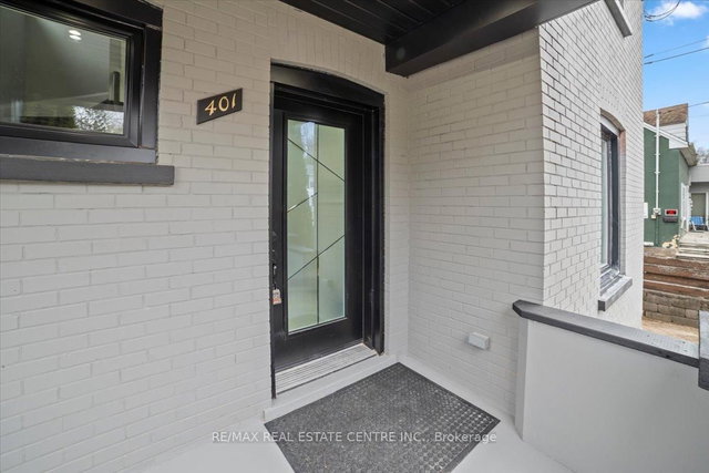 401 Fountain Street S