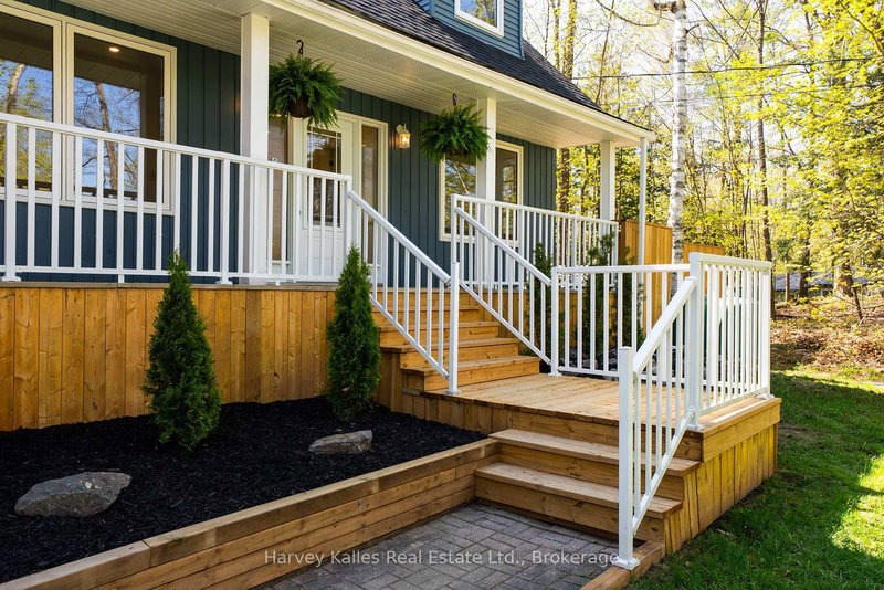 21 Todholm Dr, Muskoka Lakes, P0B 1J0 | Image 3