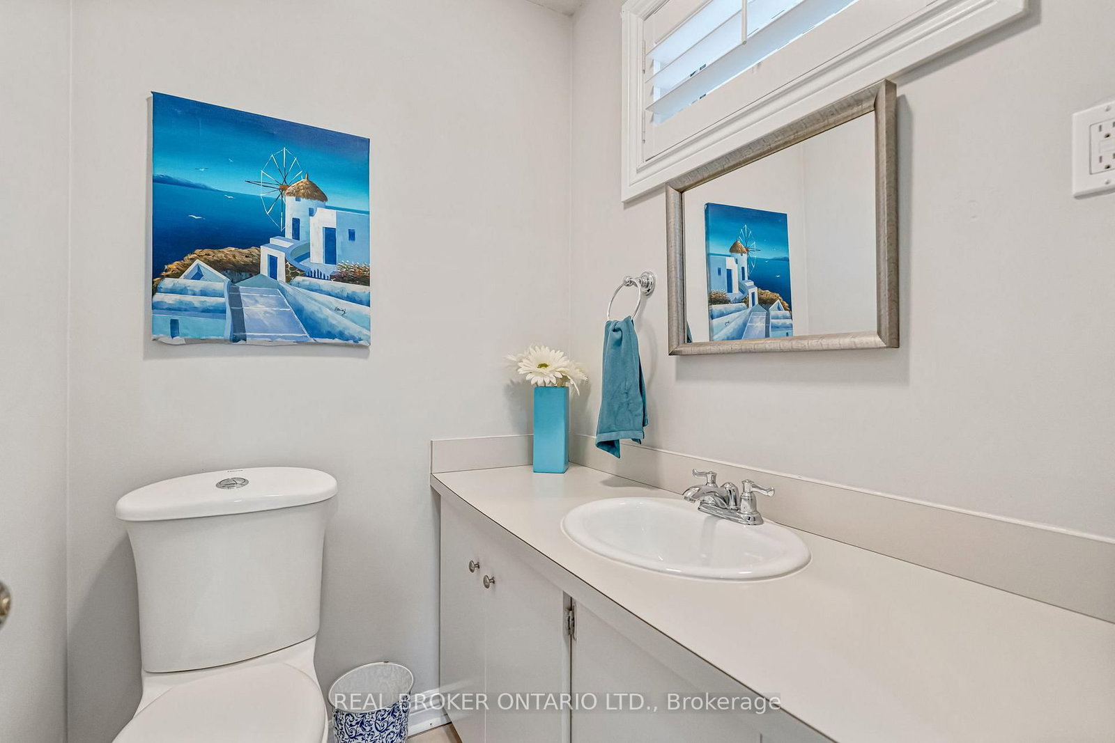 Detached House for sale at 30 Carl Crescent, Hamilton, Ontario, L8B 0G5 - Waterdown - MLS: X12847574