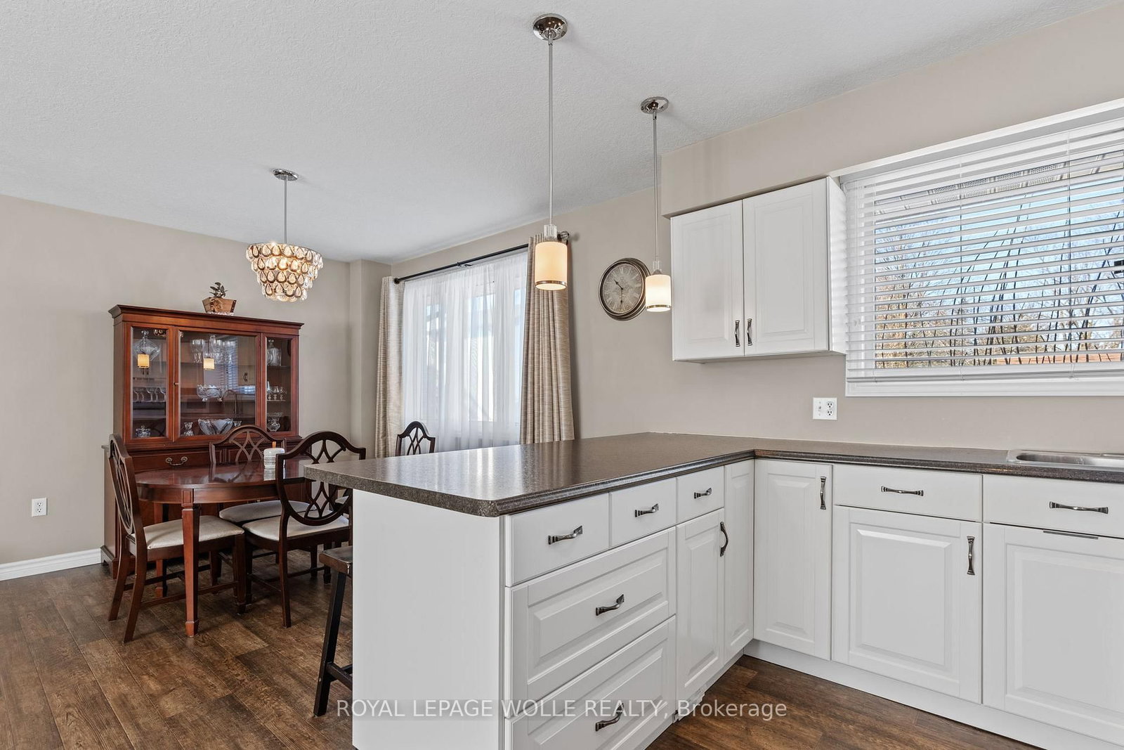 Detached House for sale at 218 ARRIS Crescent, West Perth, Ontario, N0K 1N0 - Mitchell - MLS: X12847742