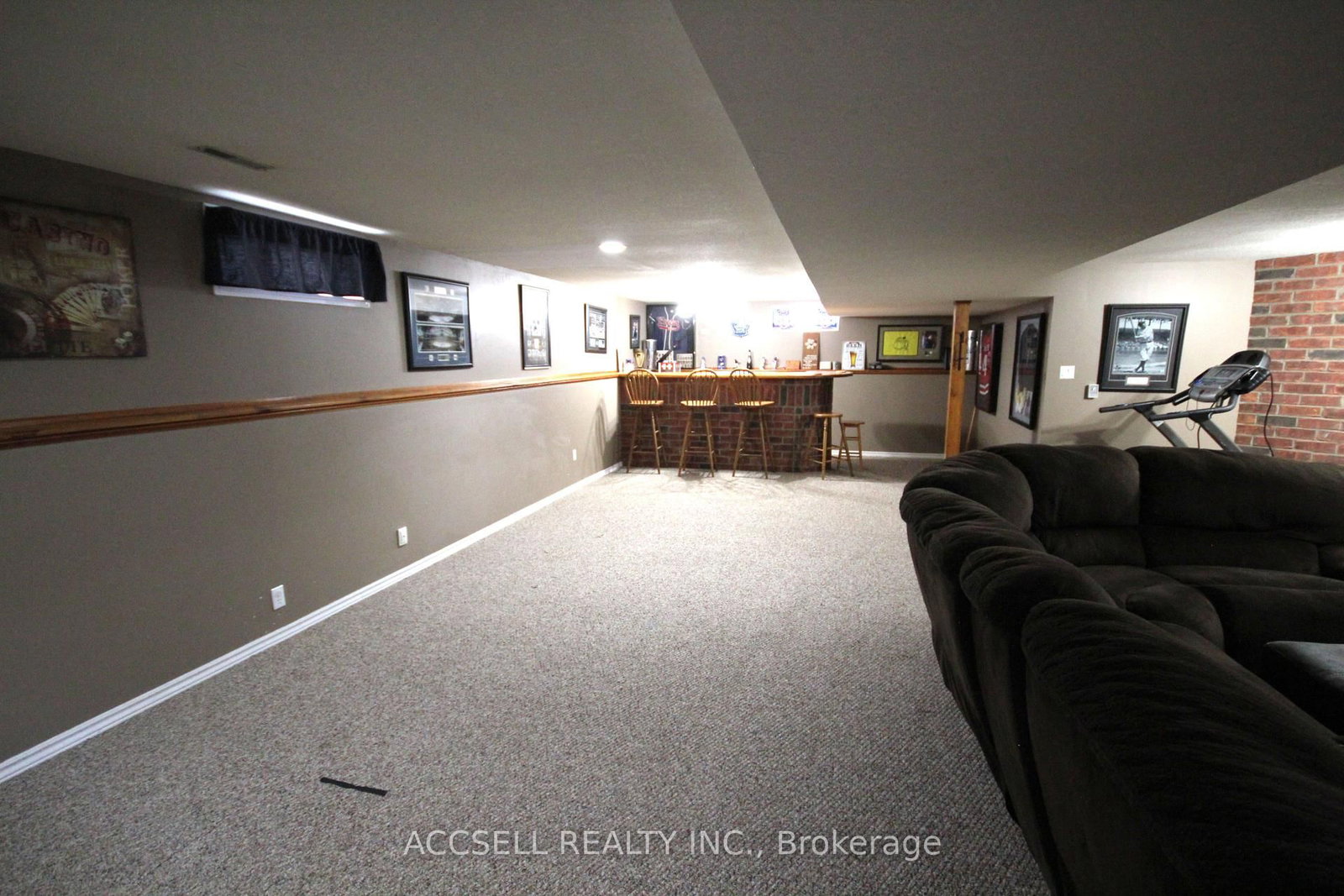 Detached House for sale at 635 Highview Drive, St. Thomas, Ontario, N5R 5E7 - St. Thomas - MLS: X12847770