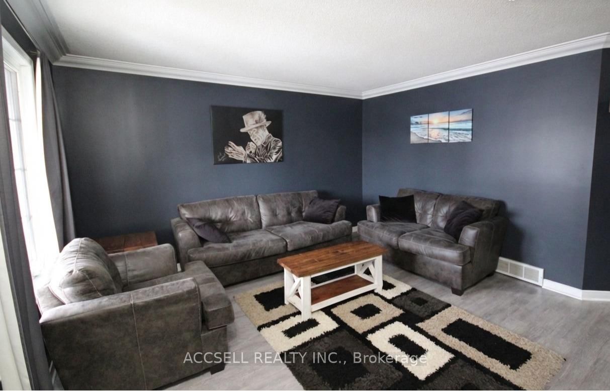 Detached House for sale at 635 Highview Drive, St. Thomas, Ontario, N5R 5E7 - St. Thomas - MLS: X12847770