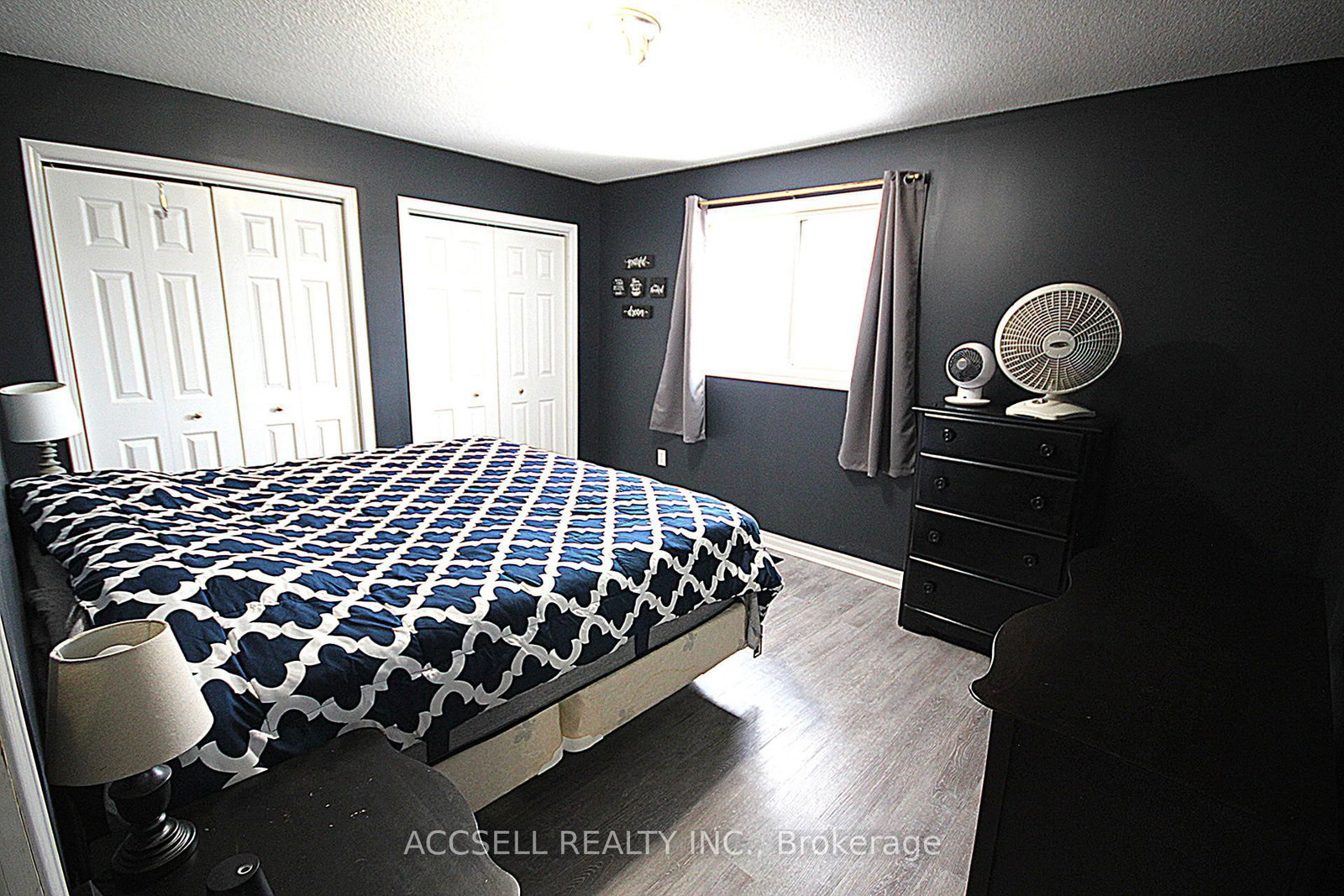 Detached House for sale at 635 Highview Drive, St. Thomas, Ontario, N5R 5E7 - St. Thomas - MLS: X12847770