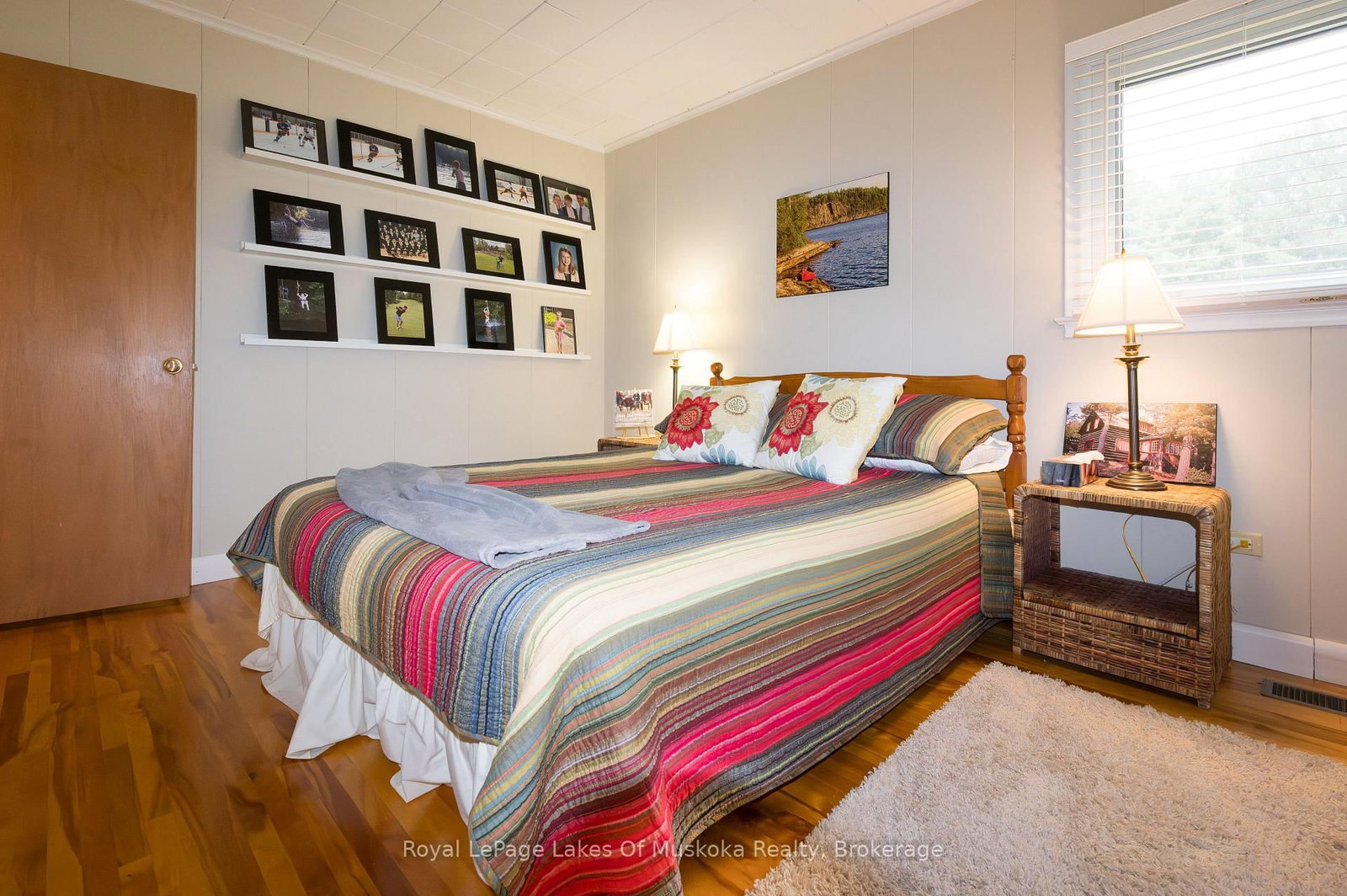 Detached House for sale at 574 Ravenscliffe Road, Huntsville, Ontario, P1H 1N5 - Chaffey - MLS: X12847850