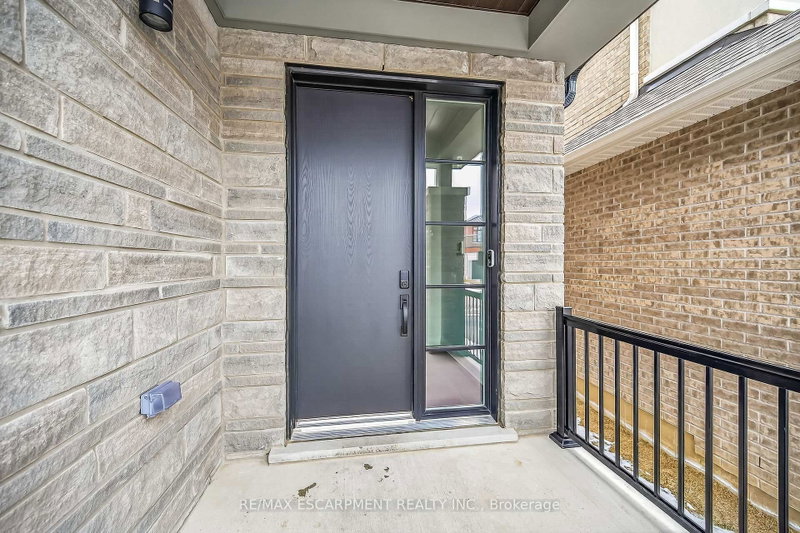 12 Shady Oaks Trail