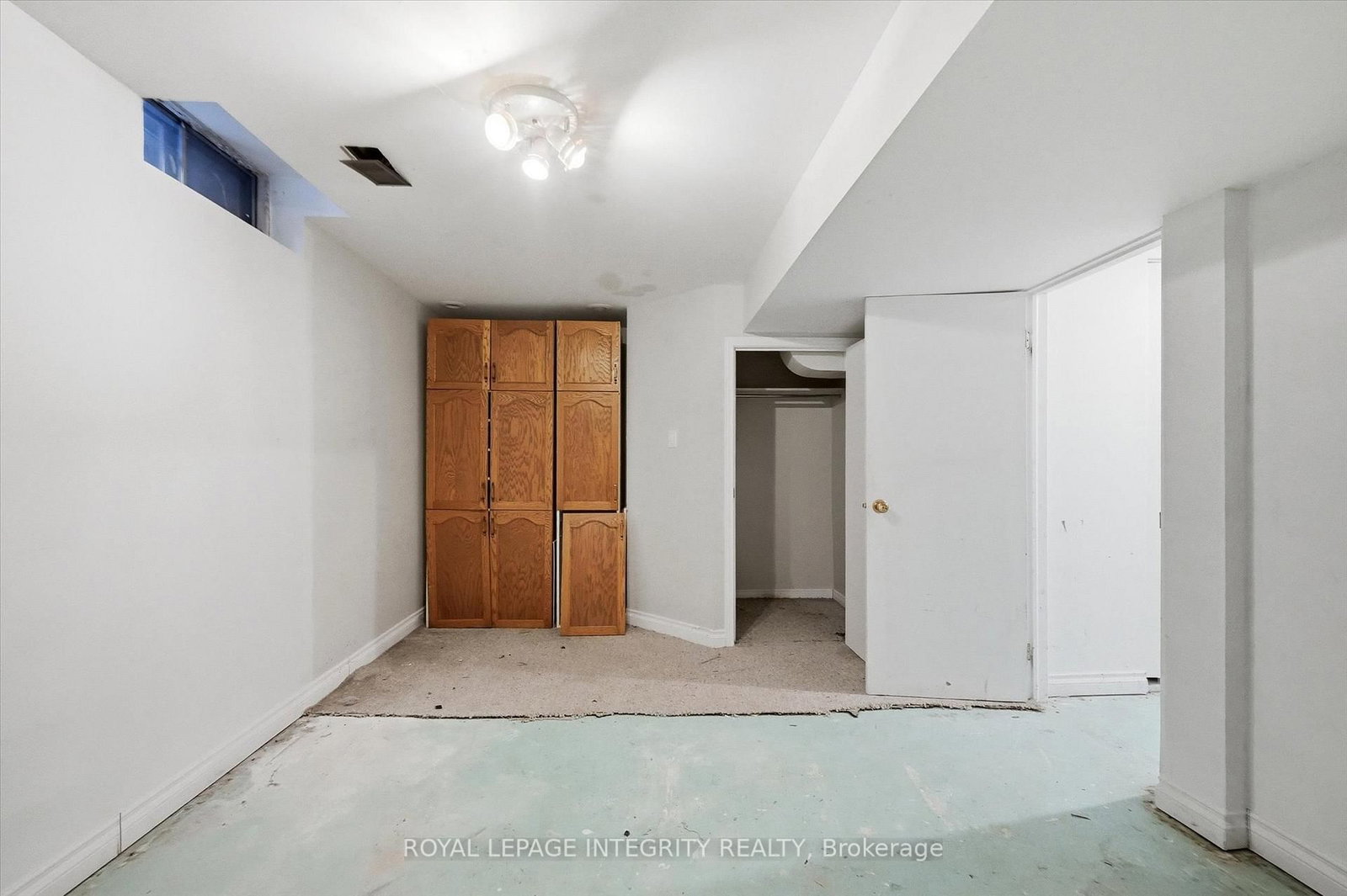 Listing Image 30
