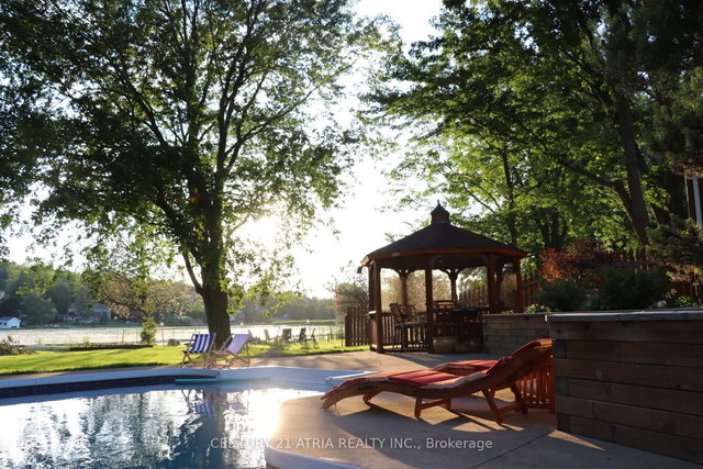 54 Cadillac Boulevard