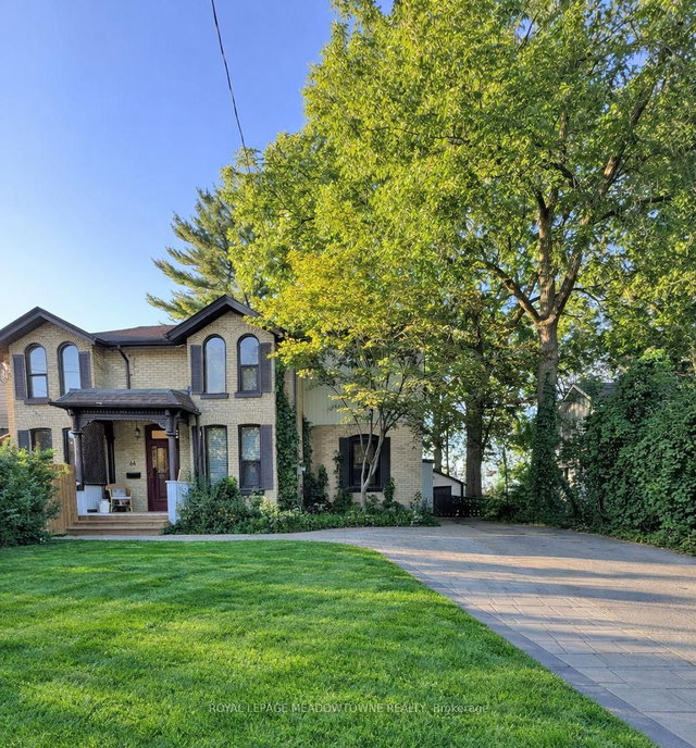 84 McNaughton Street