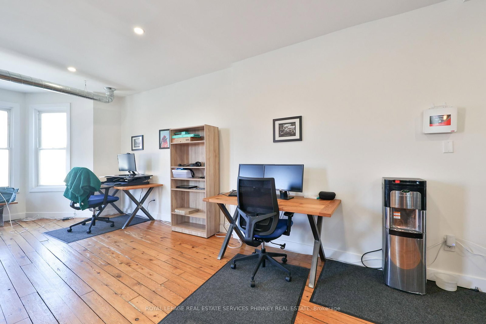 2 Queen Street E - Photo 15