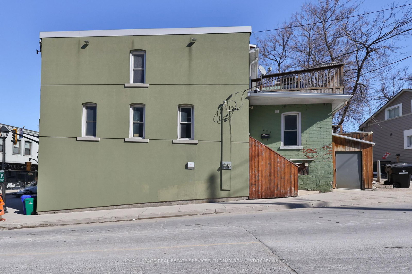 2 Queen Street E - Photo 32