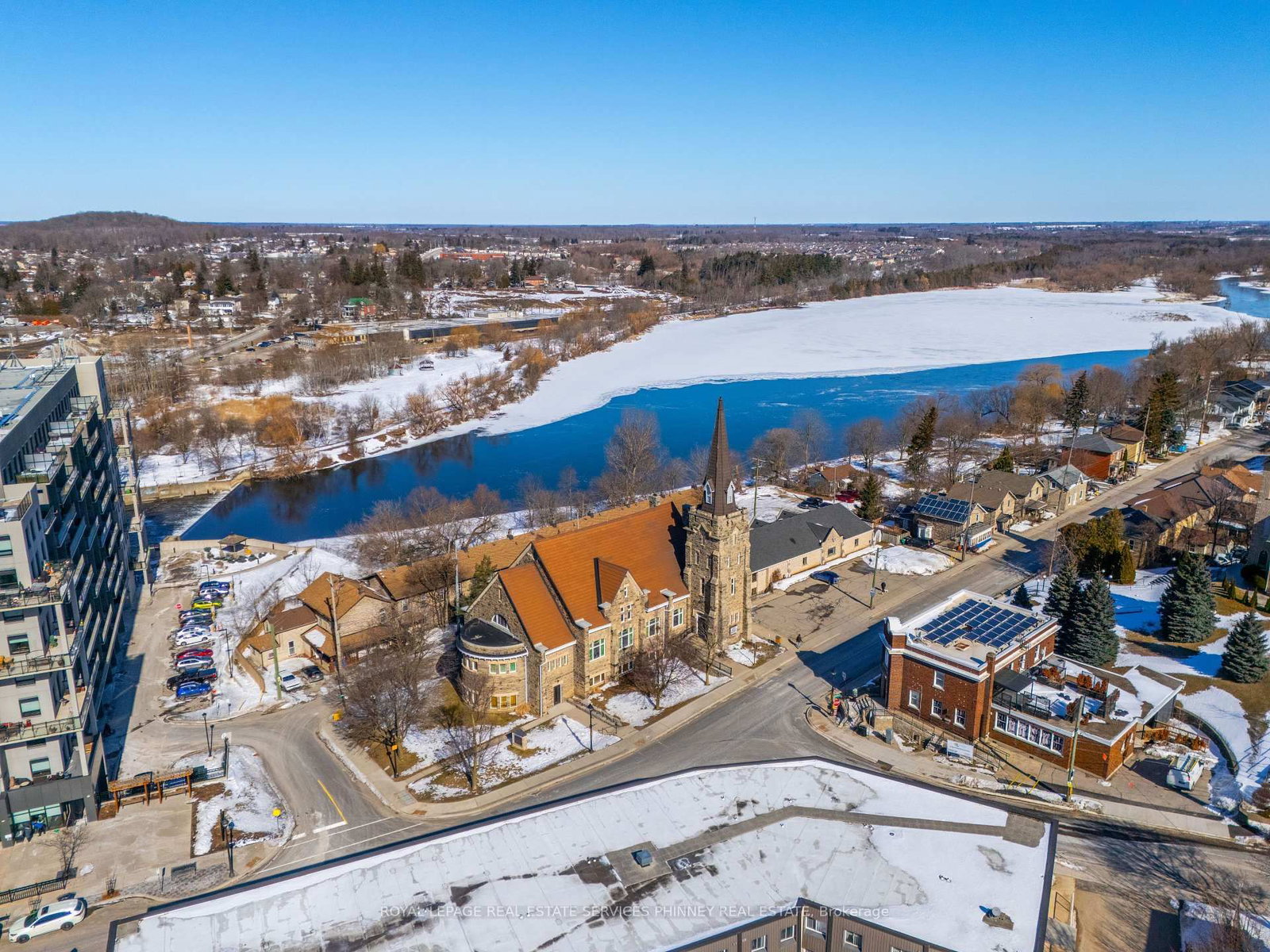 2 Queen Street E - Photo 35