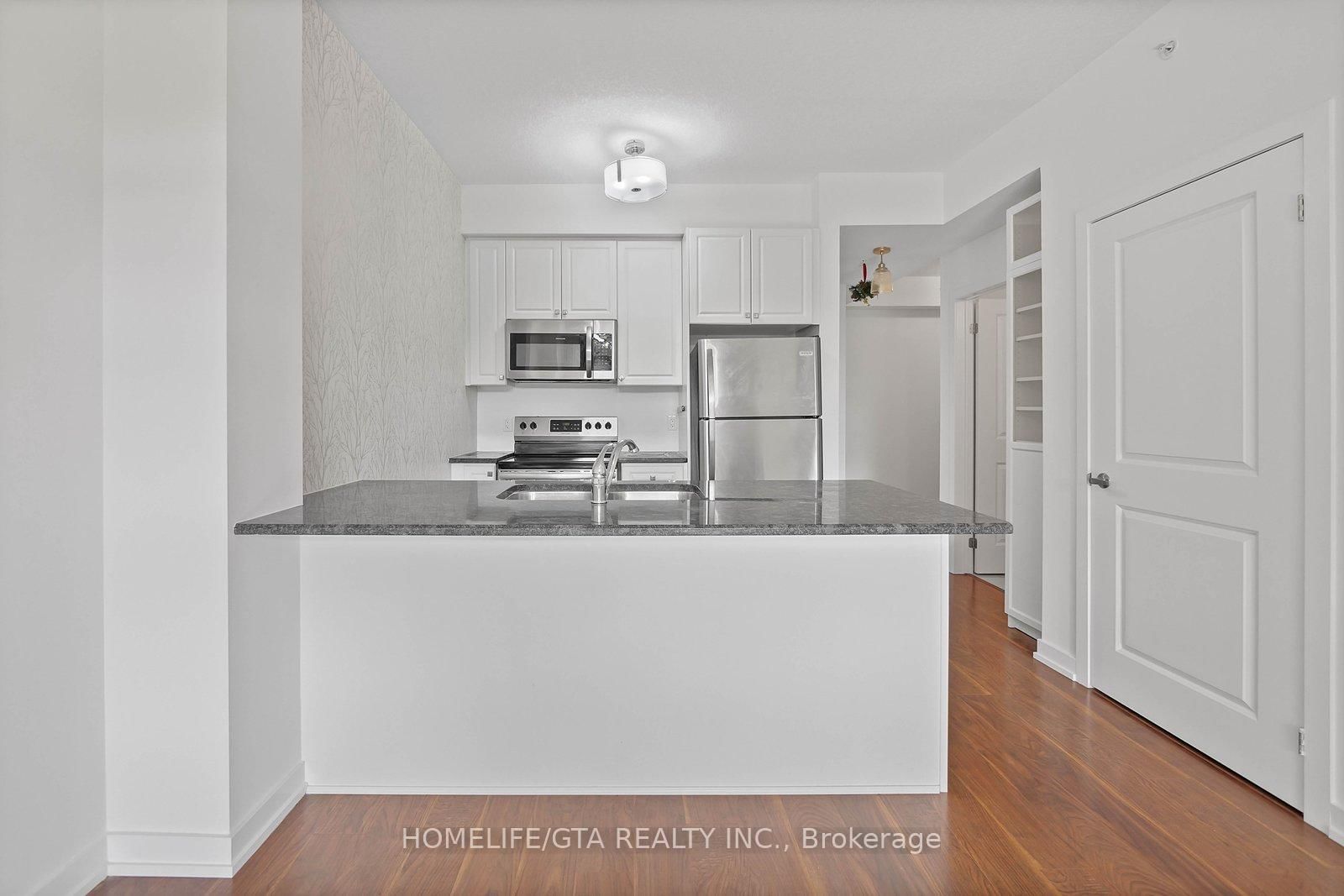 81 Robinson Street, Unit 602 - Photo 15