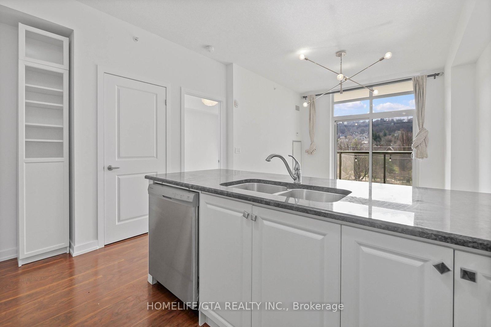 81 Robinson Street, Unit 602 - Photo 19