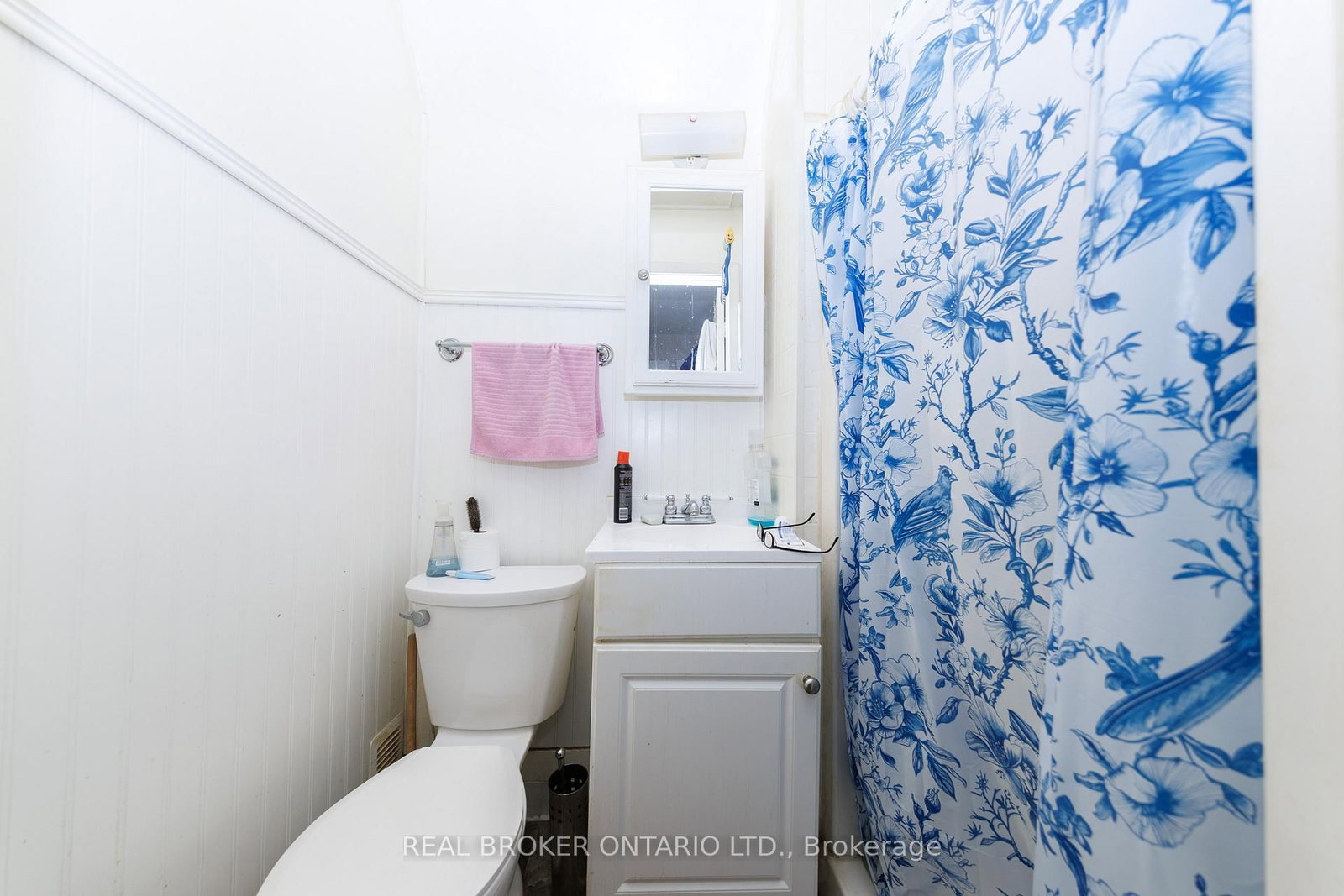 Semi-Detached House for sale at 242 Jarvis Street, Fort Erie, Ontario, L2A 2S5 - Central - MLS: X12848548