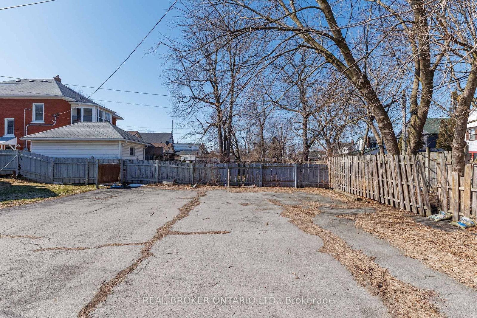 Semi-Detached House for sale at 242 Jarvis Street, Fort Erie, Ontario, L2A 2S5 - Central - MLS: X12848548