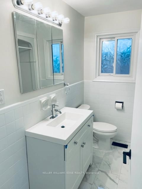 Detached House for lease at Upper-497 Upper Kenilworth Avenue, Hamilton, Ontario, L8T 4G9 - Huntington - MLS: X12848826