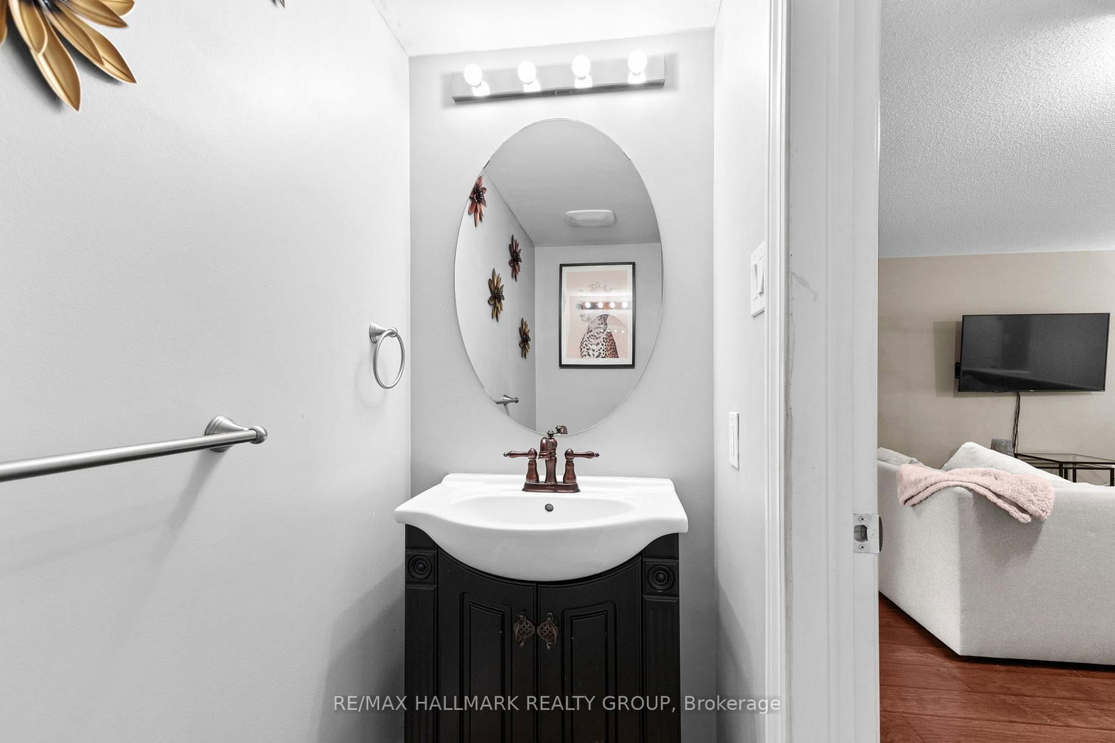 358 Galston Private - Photo 10