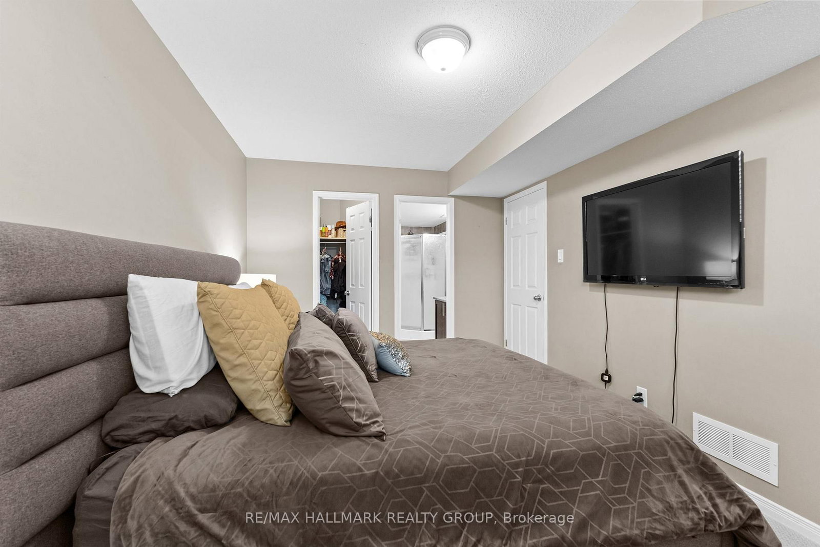 358 Galston Private - Photo 30