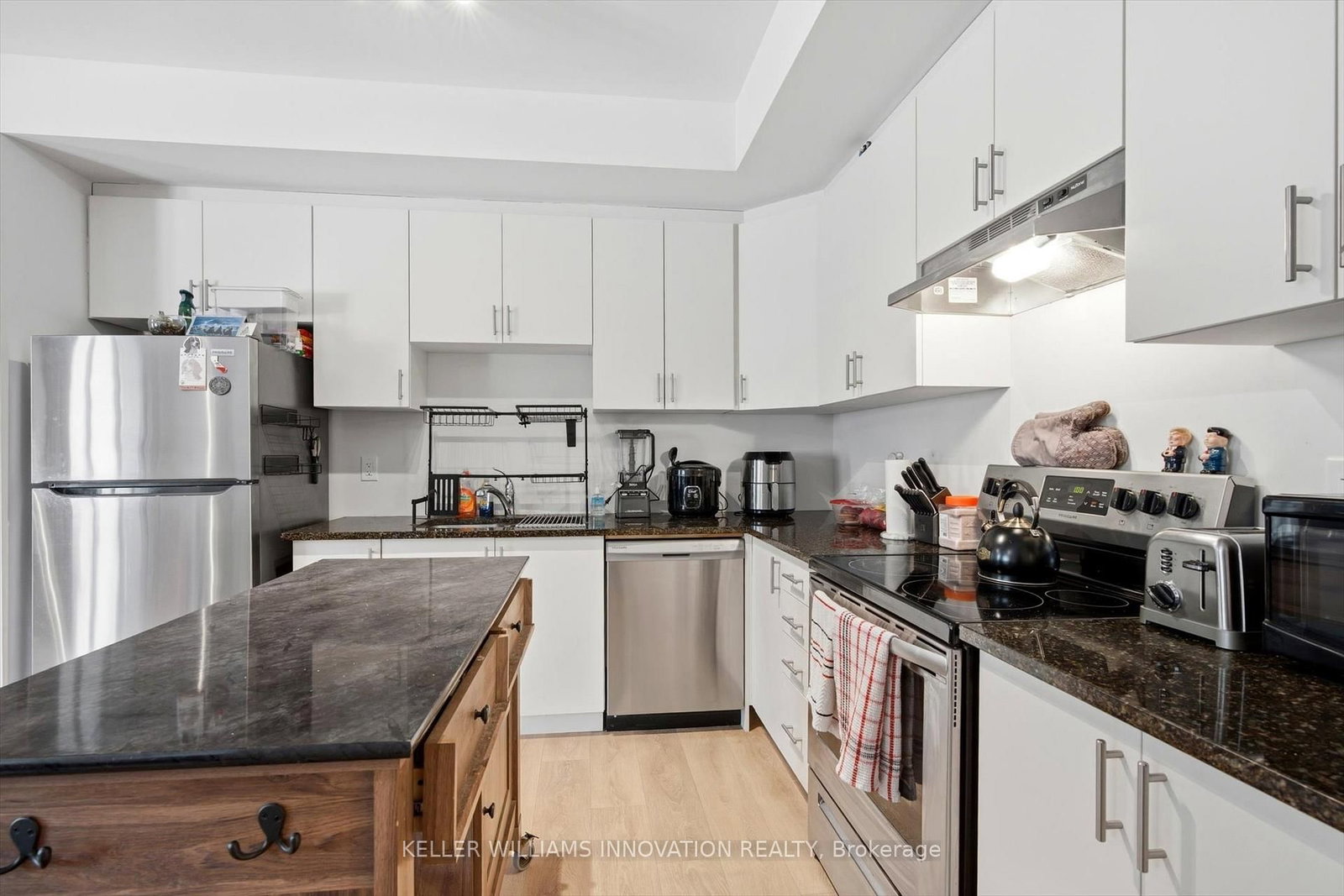 Townhouse for sale at 71-2 Willow Street, Brant, Ontario, N3L 0K7 - Paris - MLS: X12848982