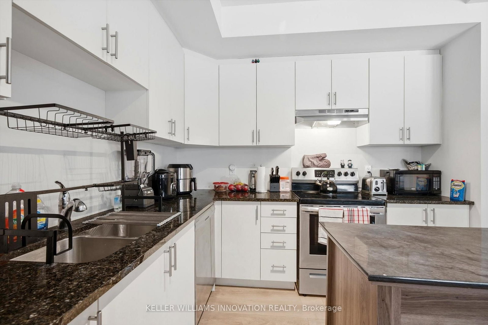 Townhouse for sale at 71-2 Willow Street, Brant, Ontario, N3L 0K7 - Paris - MLS: X12848982