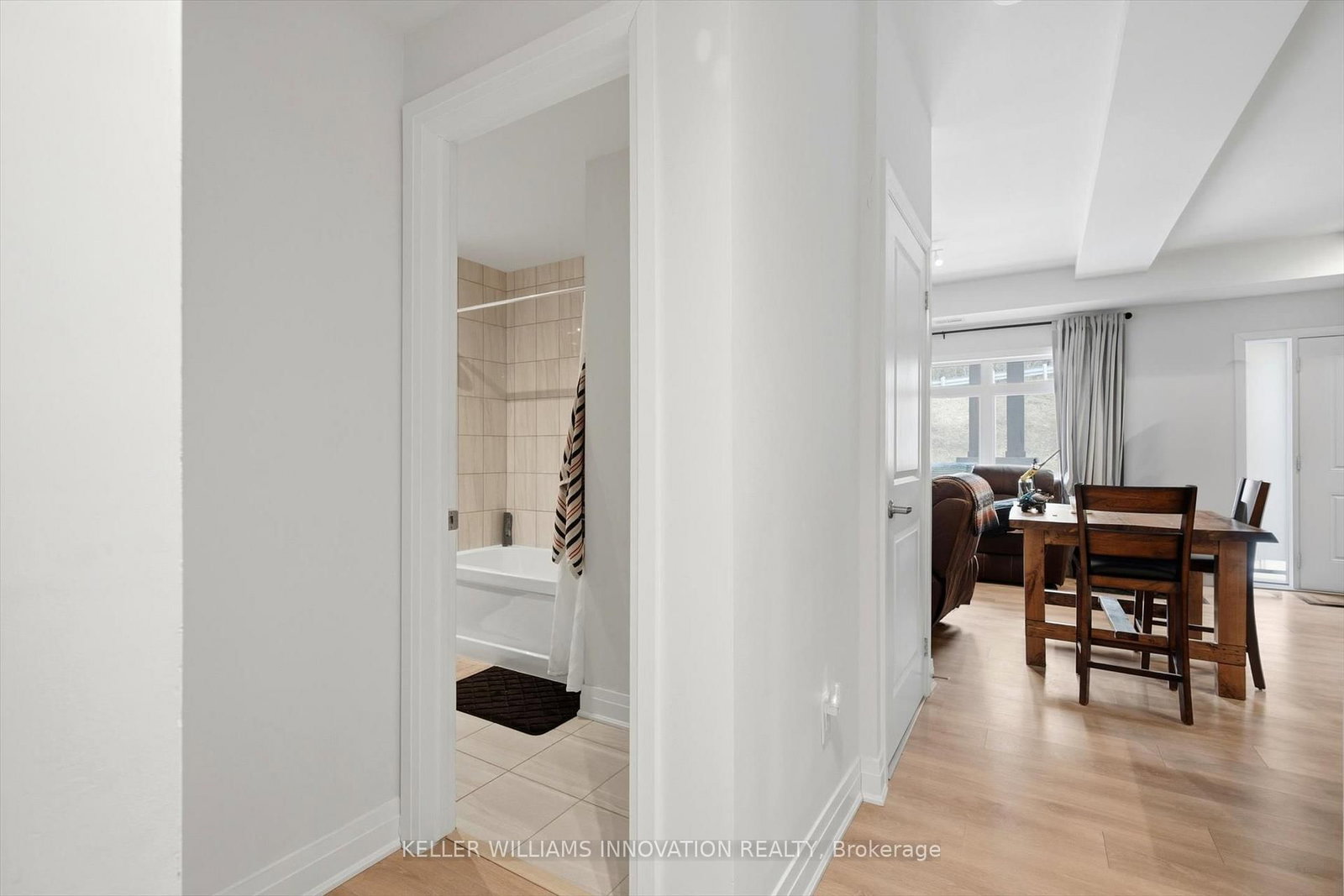 Townhouse for sale at 71-2 Willow Street, Brant, Ontario, N3L 0K7 - Paris - MLS: X12848982