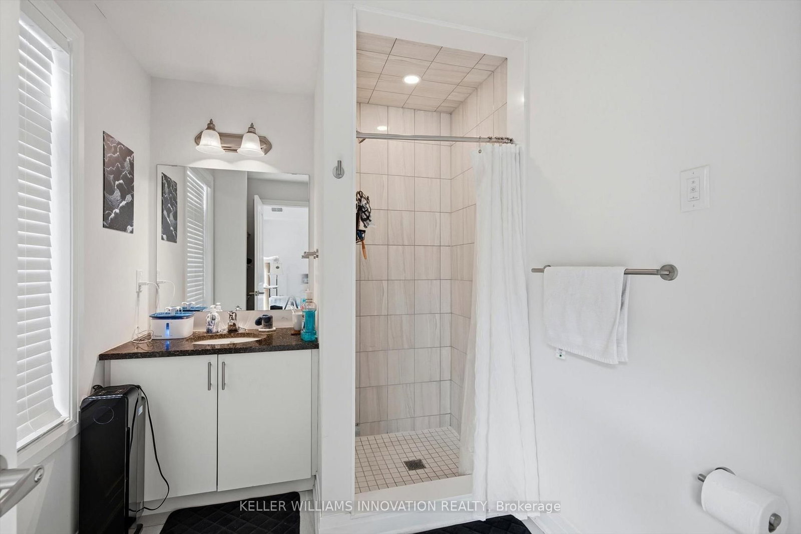 Townhouse for sale at 71-2 Willow Street, Brant, Ontario, N3L 0K7 - Paris - MLS: X12848982