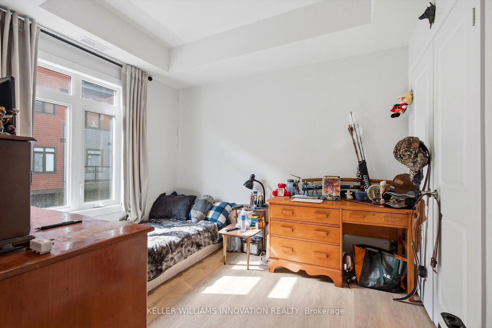 Townhouse for sale at 71-2 Willow Street, Brant, Ontario, N3L 0K7 - Paris - MLS: X12848982