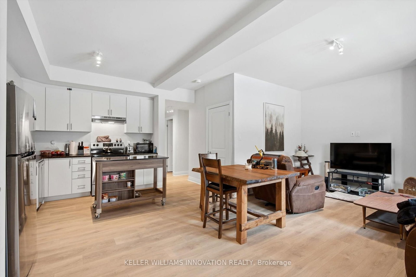 Townhouse for sale at 71-2 Willow Street, Brant, Ontario, N3L 0K7 - Paris - MLS: X12848982