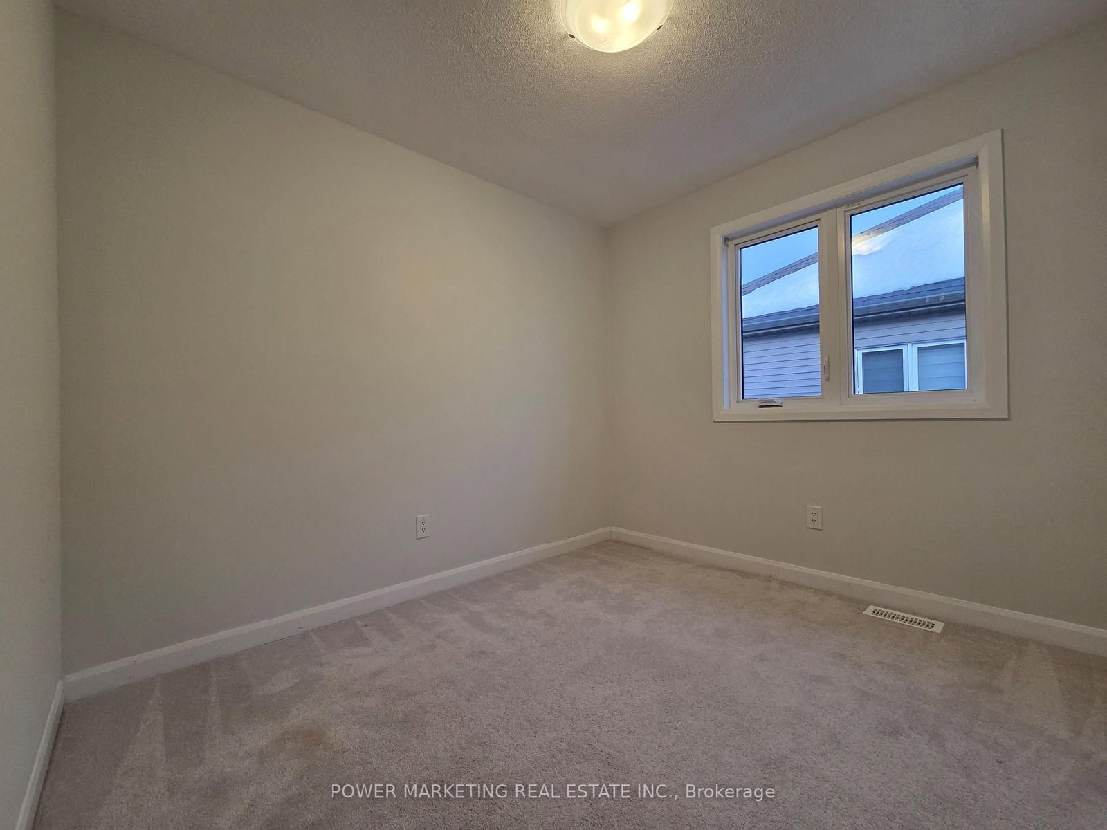 105 Natare Place - Photo 12