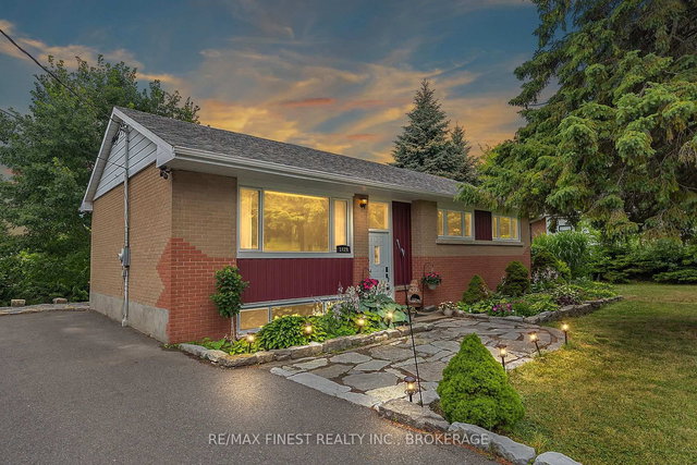 1429 Avondale Crescent