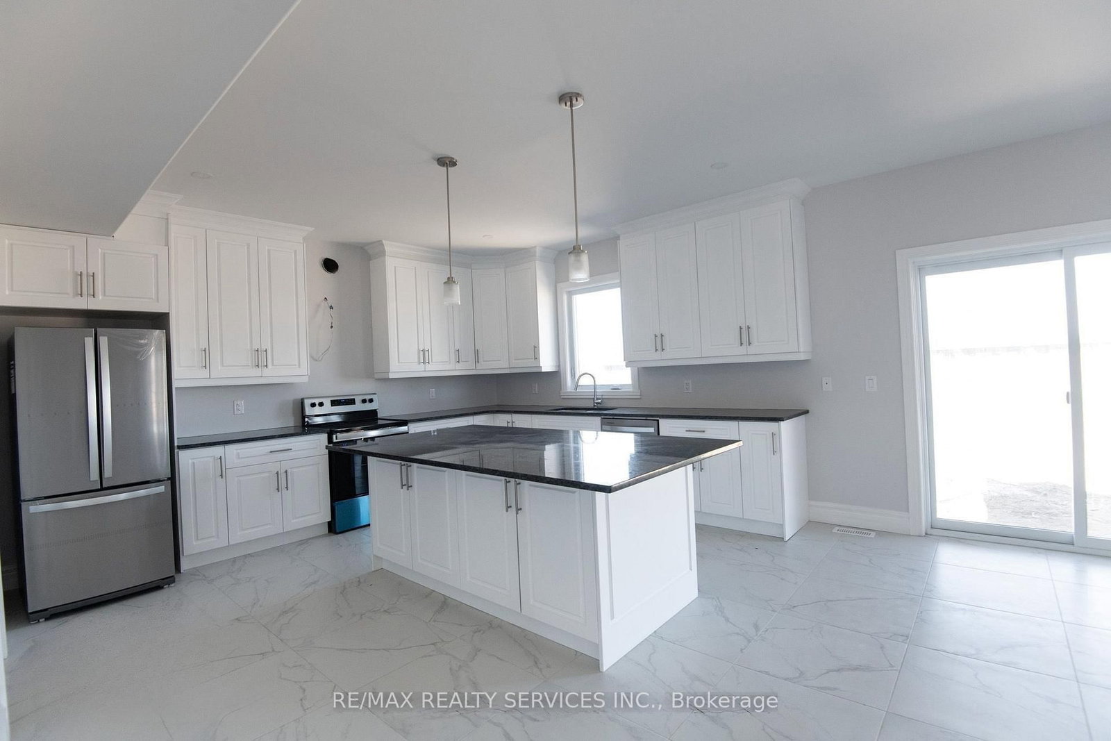 150 Tuscany Trail • Chatham-Kent, ON photo 10
