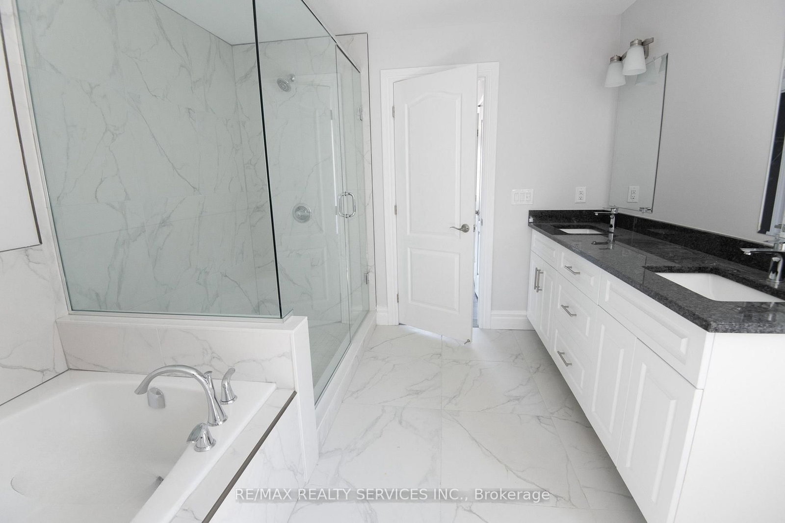 150 Tuscany Trail • Chatham-Kent, ON photo 21
