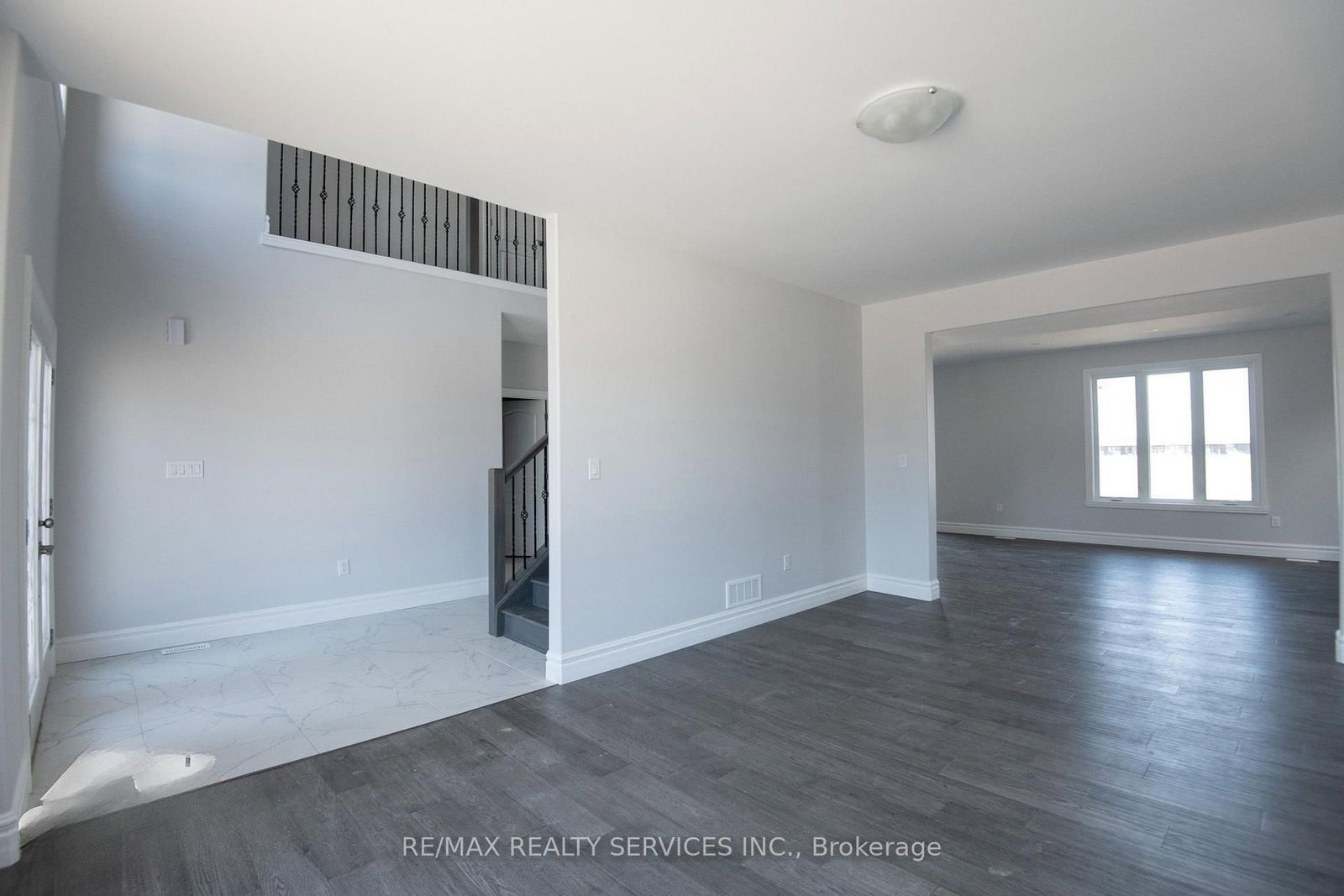 150 Tuscany Trail • Chatham-Kent, ON photo 4