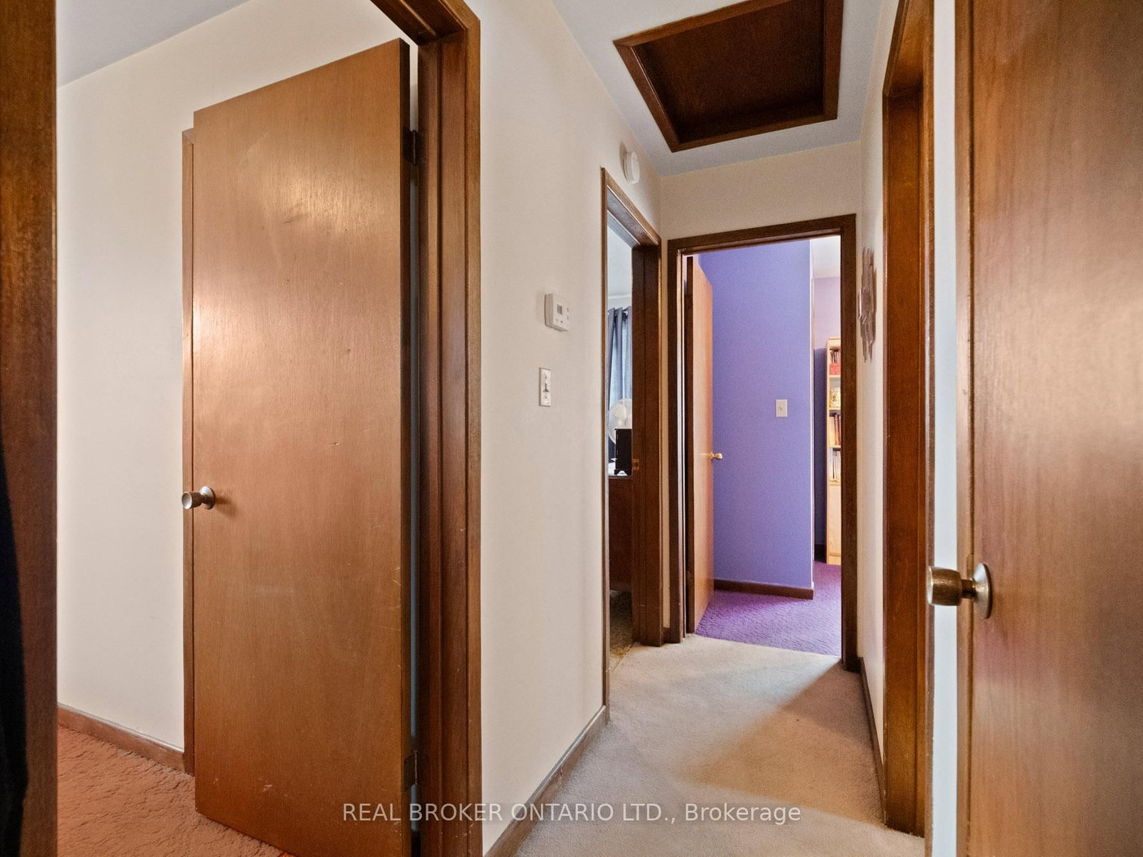 Detached House for sale at 20 Brackencrest Road, St. Catharines, Ontario, L2P 3K8 - Secord Woods - MLS: X12849650