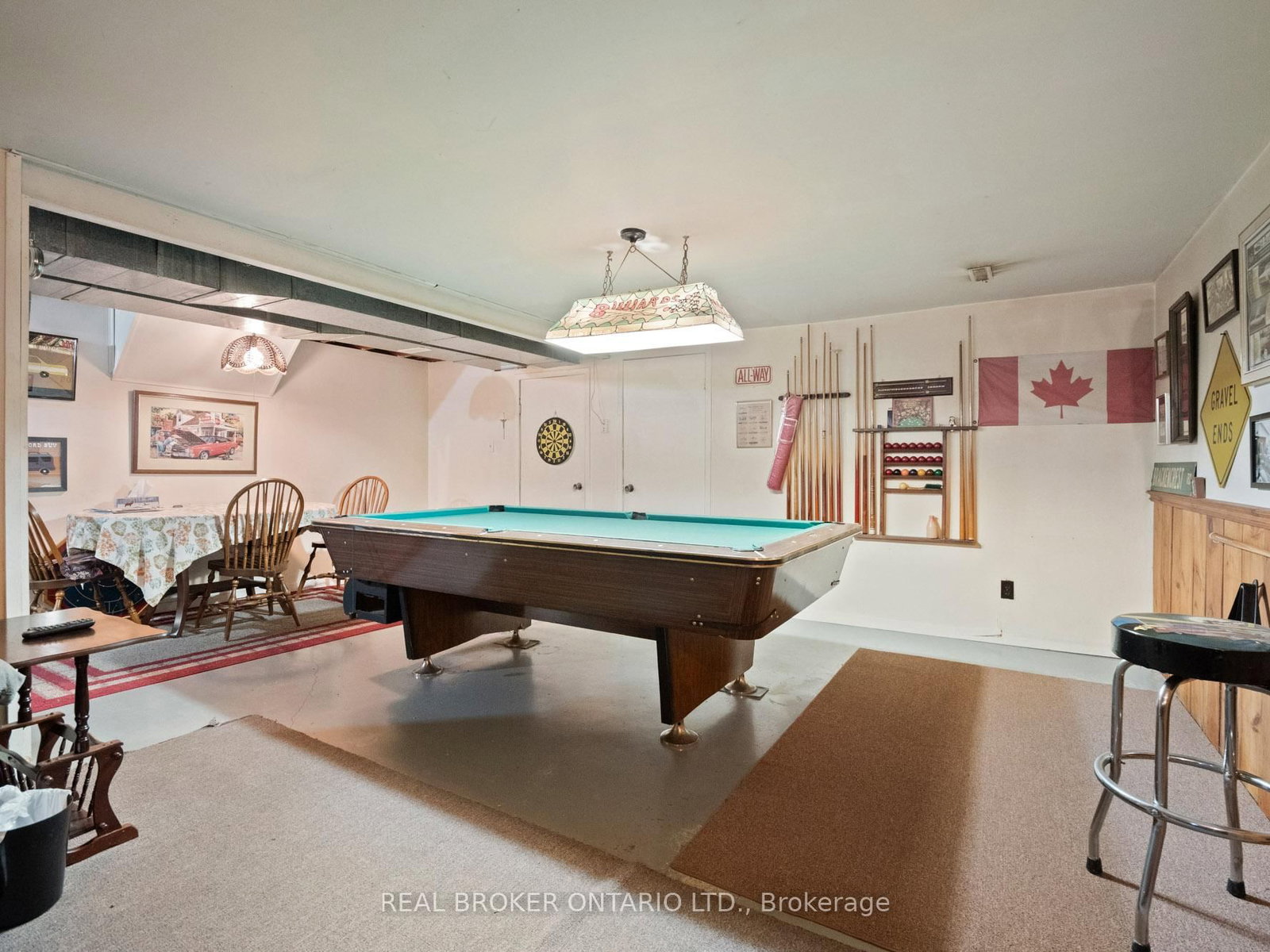 Detached House for sale at 20 Brackencrest Road, St. Catharines, Ontario, L2P 3K8 - Secord Woods - MLS: X12849650