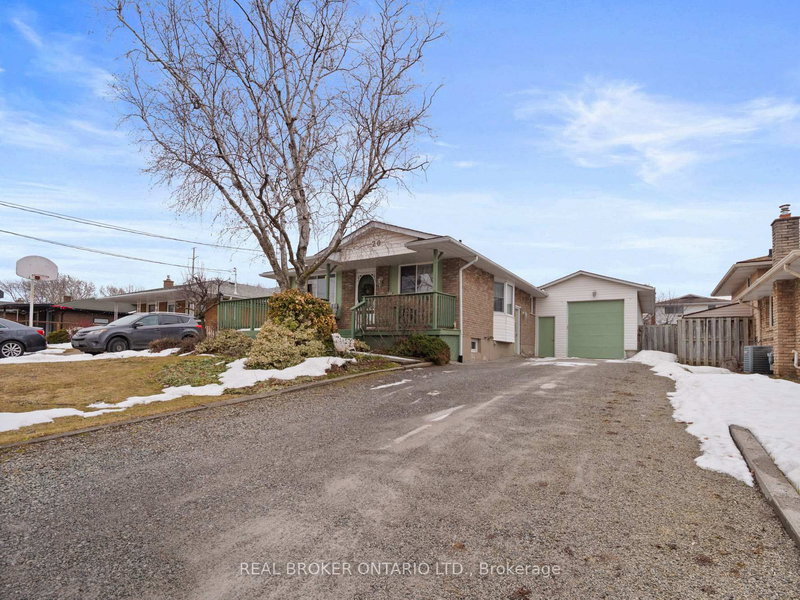 20 Brackencrest Road
