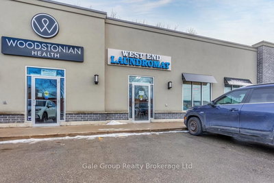 3 - 300 Main St | Woodstock | Image