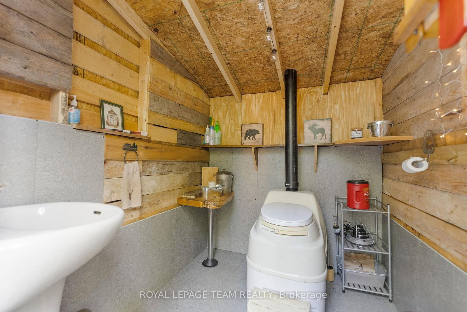 00 (31253) Highway 41 Highway • Eganville, ON photo 9