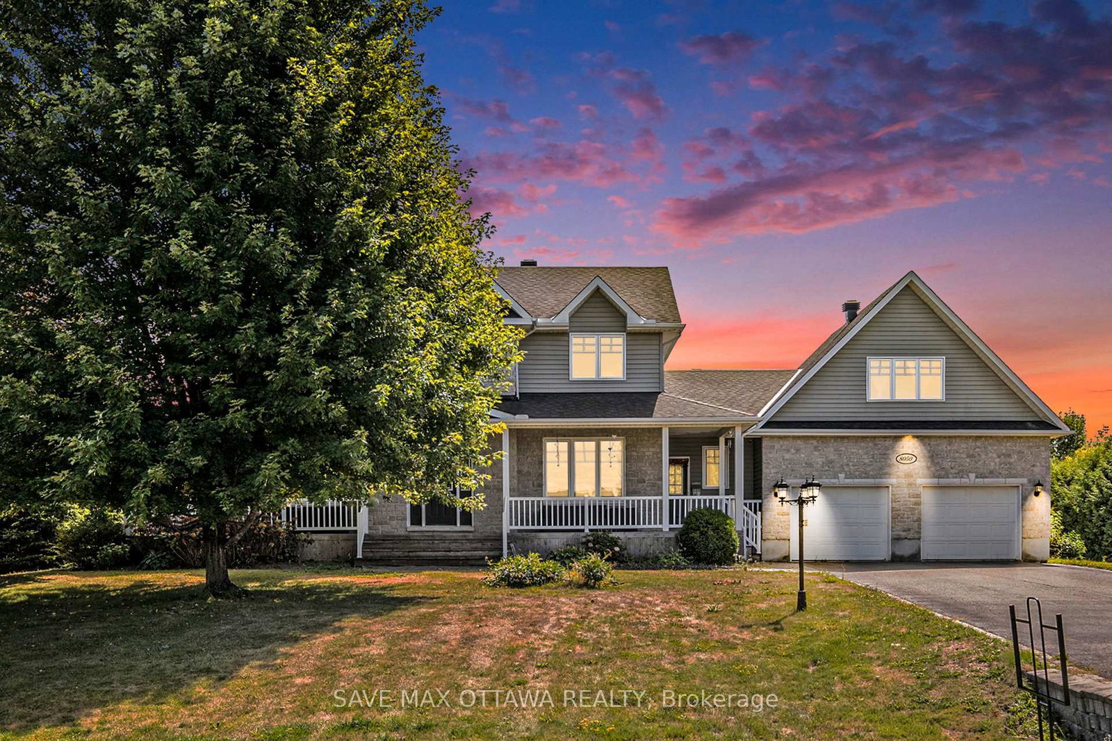 Detached House sold at 8050 Craig Farm Drive, Metcalfe, Ontario, K0A 2P0 - Metcalfe - MLS: X12849972