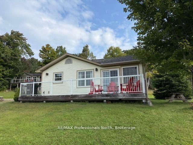 126-5 - 1052 Rat Bay Road S