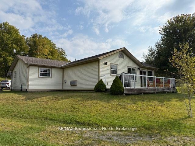 126-5 - 1052 Rat Bay Road S
