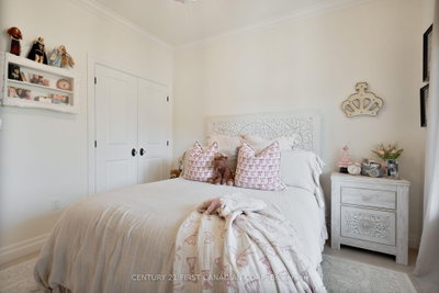 161 Collins Way — photo 6