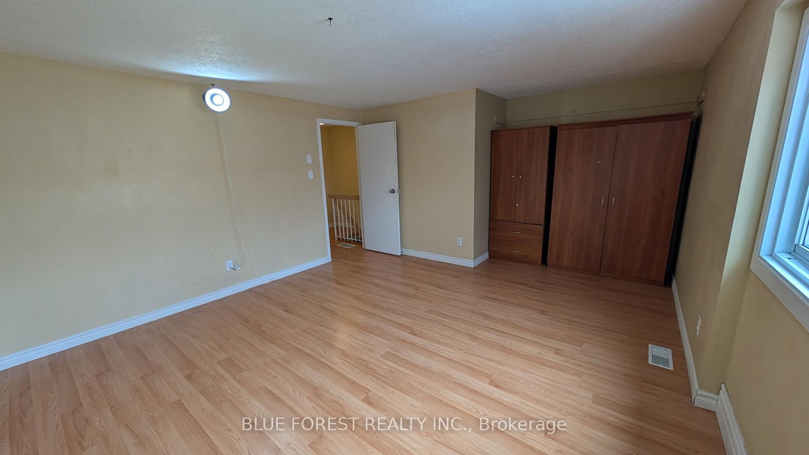 Townhouse for sale at 20-253 Taylor Street, London East, Ontario, N5Y 2J6 - East C - MLS: X12850066